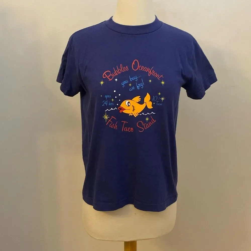 Tilt Fish Taco Stand Graphic T-Shirt‎